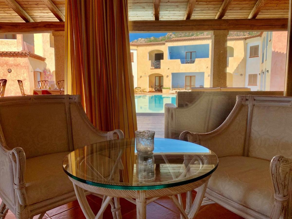 Hotel Monti Di Mola Porto Cervo Kültér fotó