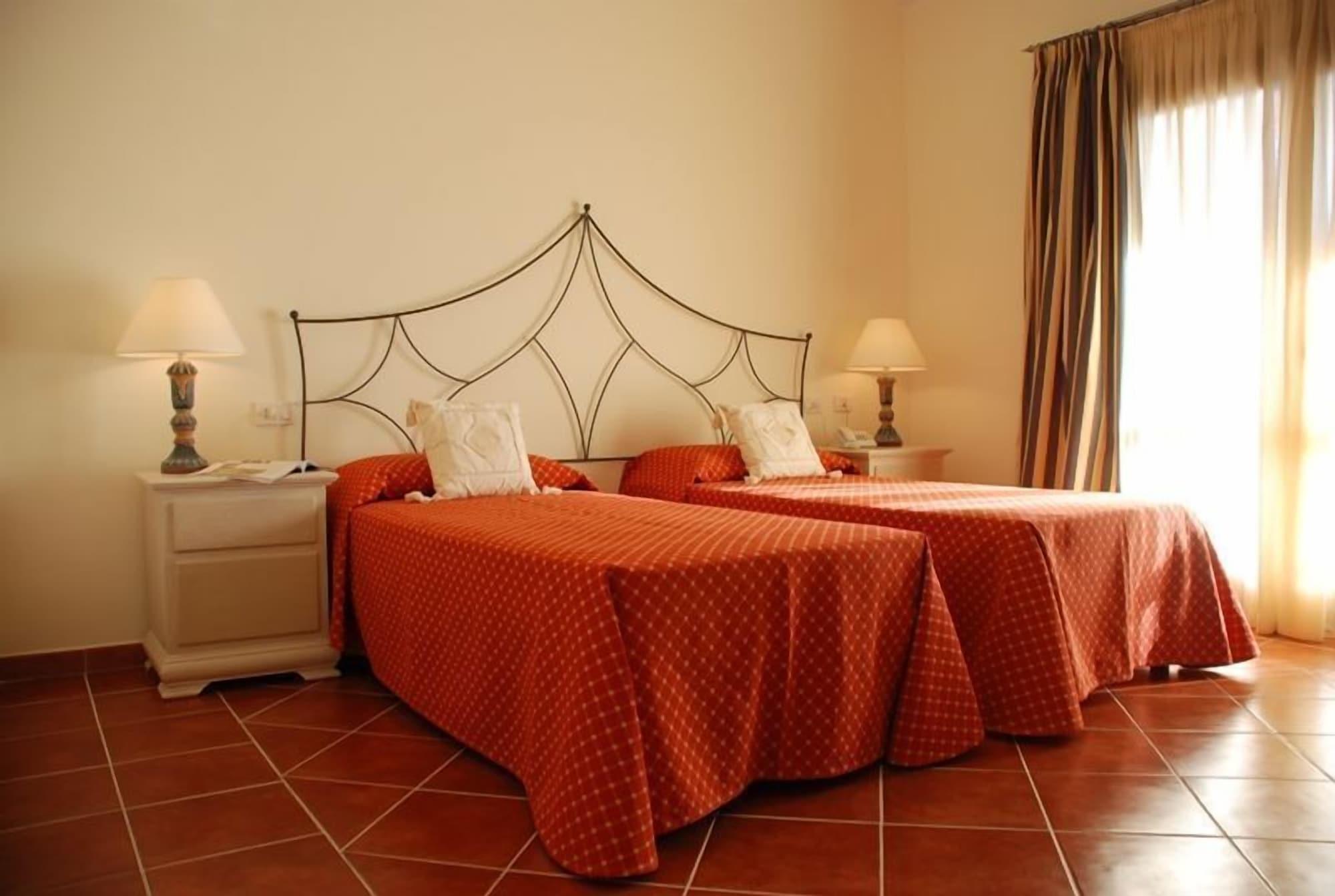 Hotel Monti Di Mola Porto Cervo Kültér fotó