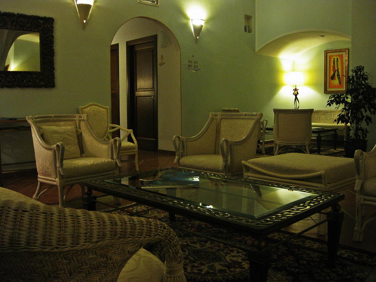 Hotel Monti Di Mola Porto Cervo Kültér fotó